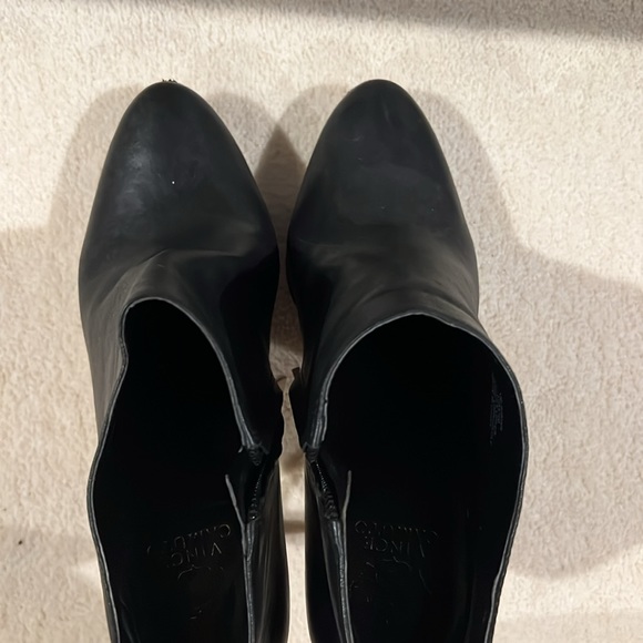 Vince Camuto- Black Gold Leather Dira Ankle Bootie Platform Stiletto - Picture 8 of 8